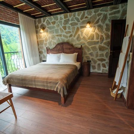 Elwood Hotel Різе Екстер'єр фото